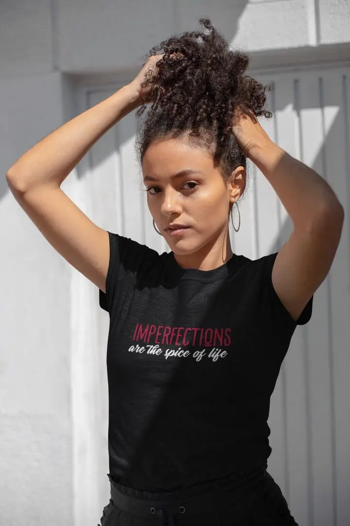 T-shirt noir femme 'Imperfections are the spices of life'